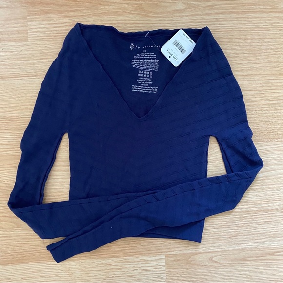 NWT Free People Gone Adrift Navy Long Sleeve Small - Picture 2 of 8